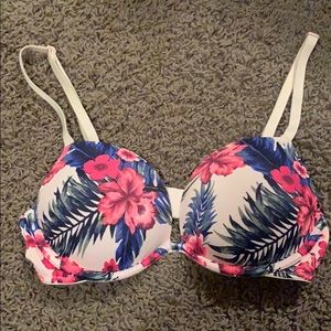 Victoria’s Secret Push-Up Bra